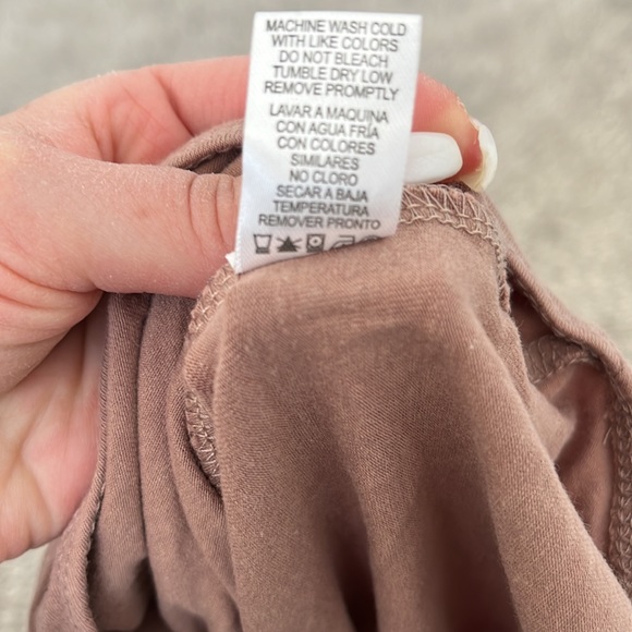 Hearts & hips taupe bodysuit - Picture 5 of 5